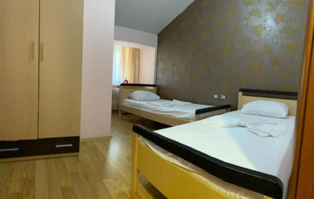 Hotel Kukesi Lini Exterior foto